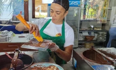 chocolate factory worker